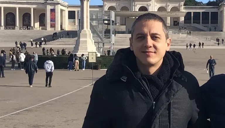 Riccardo dimida santuario fatima 768x1522